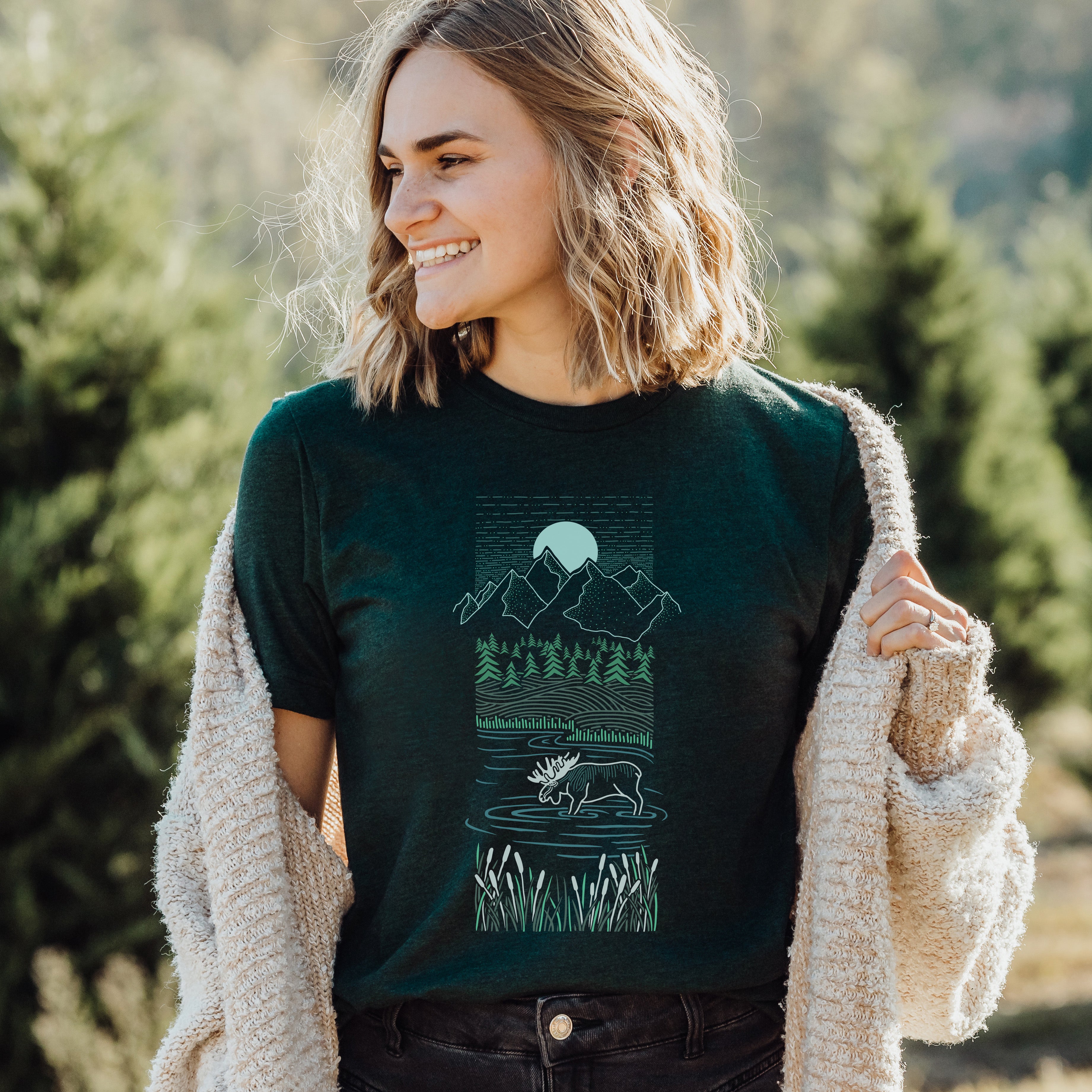 Piney Moose T-shirt | Forest Green