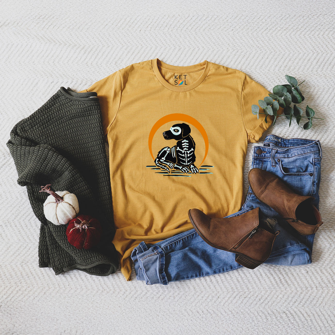 Halloween Black Lab Graphic-Tee