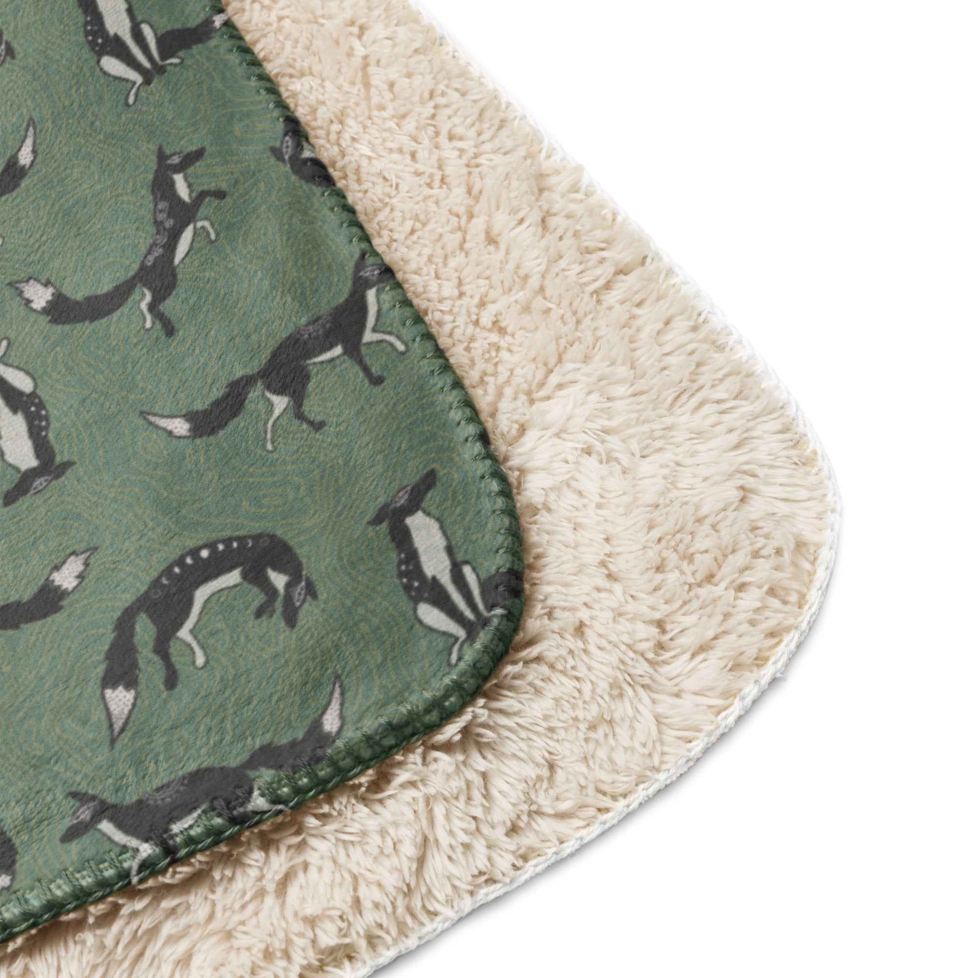 Moss Foxes Sherpa blanket