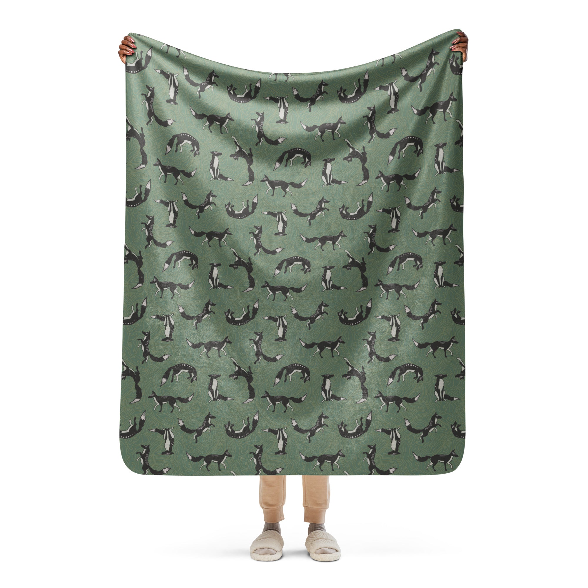 Moss Foxes Sherpa blanket