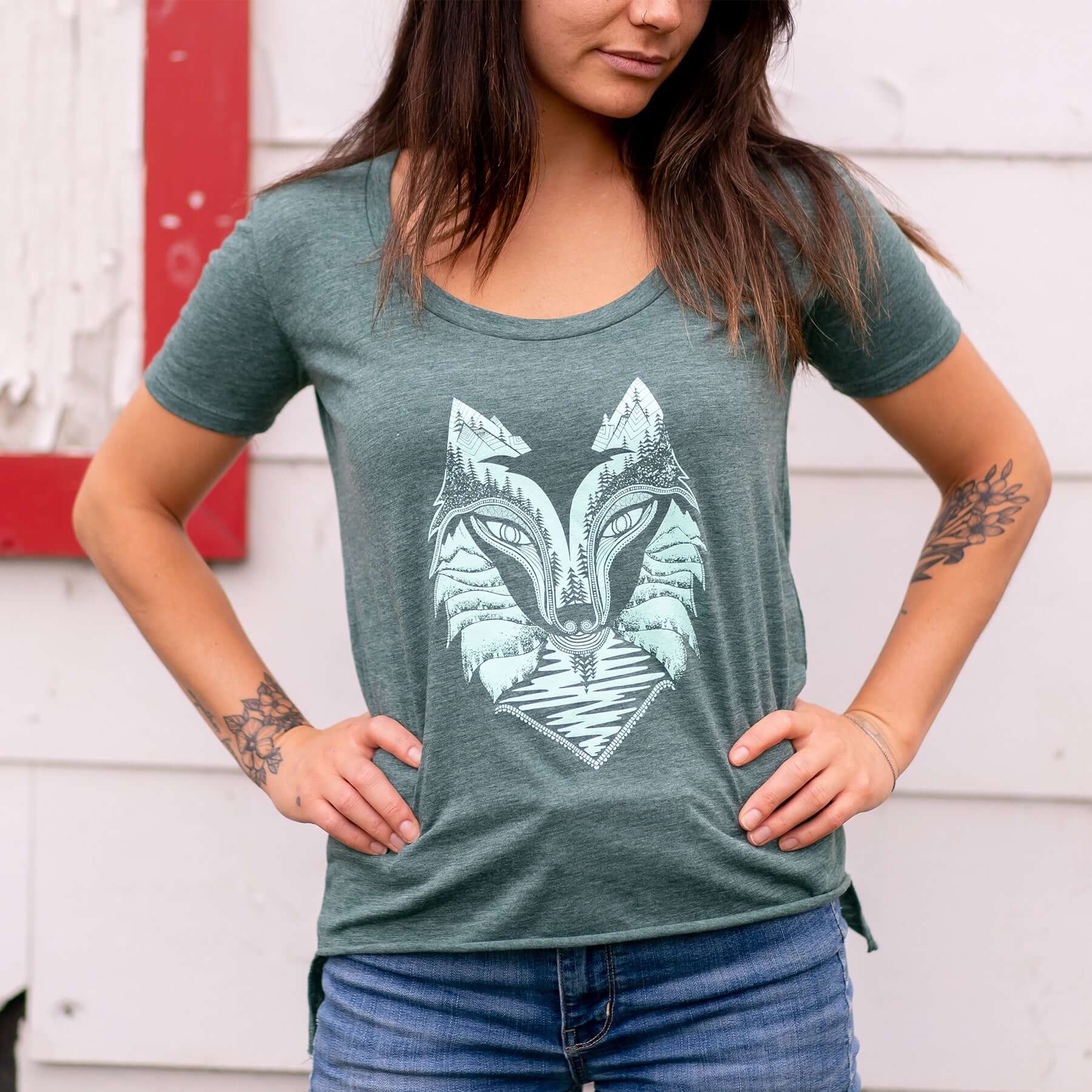 Wolf Scoop T-shirt | Pine - Ketsol